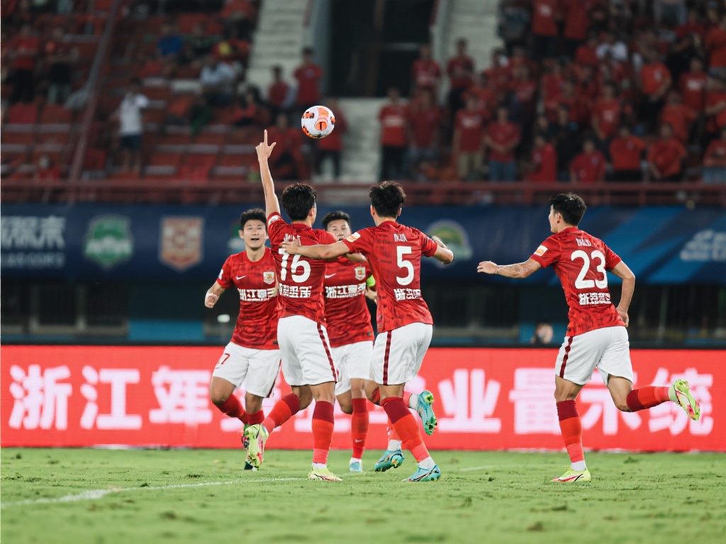 足球热爱 足球热爱